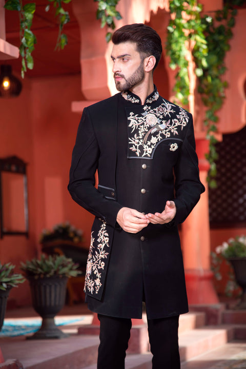 Buy Indo-Western Outfits Online from Lagan Wedding