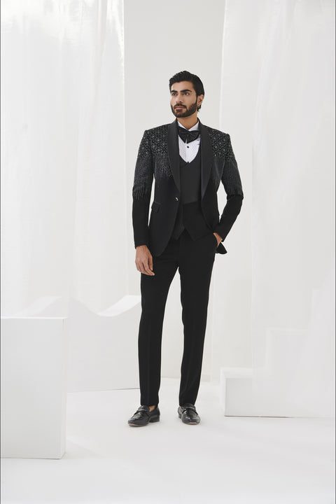 Best Tuxedo Suit for Wedding - Lagan Wedding